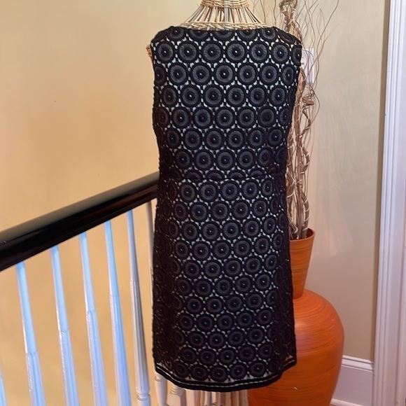 Douglas Hannant made in USA. Black dress with gold lining - Picture 5 of 12